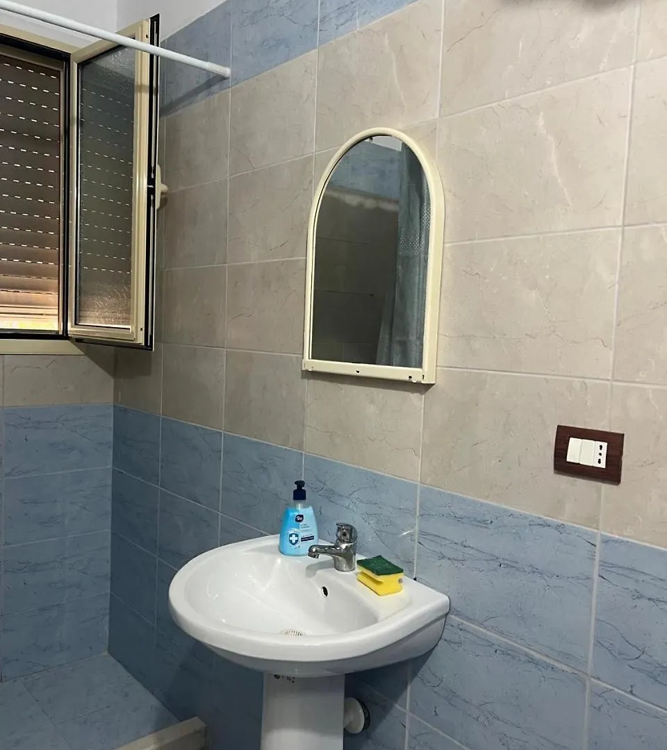 Mimi Apartment Vlore 0*,  Albania